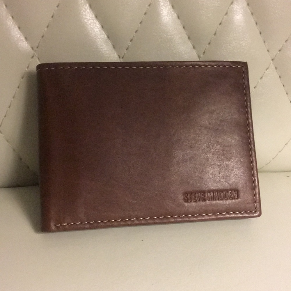 Steve Madden Wallet